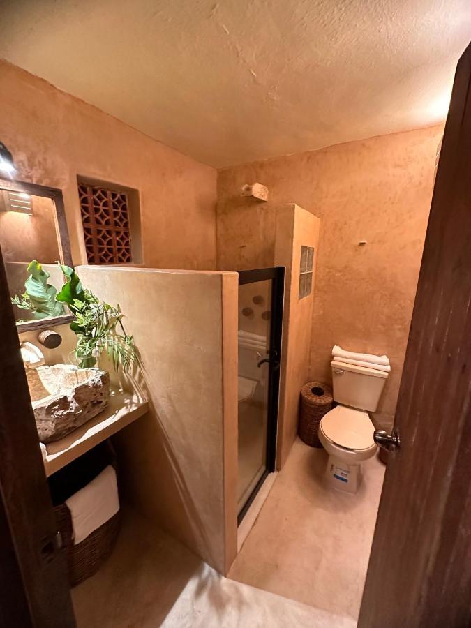Casa Silice Guesthouse วัลลาโดลิด ภายนอก รูปภาพ