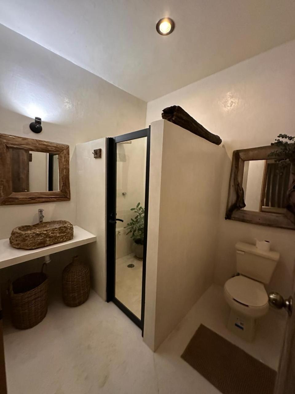 Casa Silice Guesthouse วัลลาโดลิด ภายนอก รูปภาพ